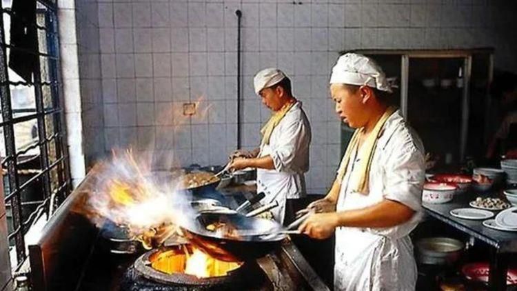 艾道瓦的红色邮筒